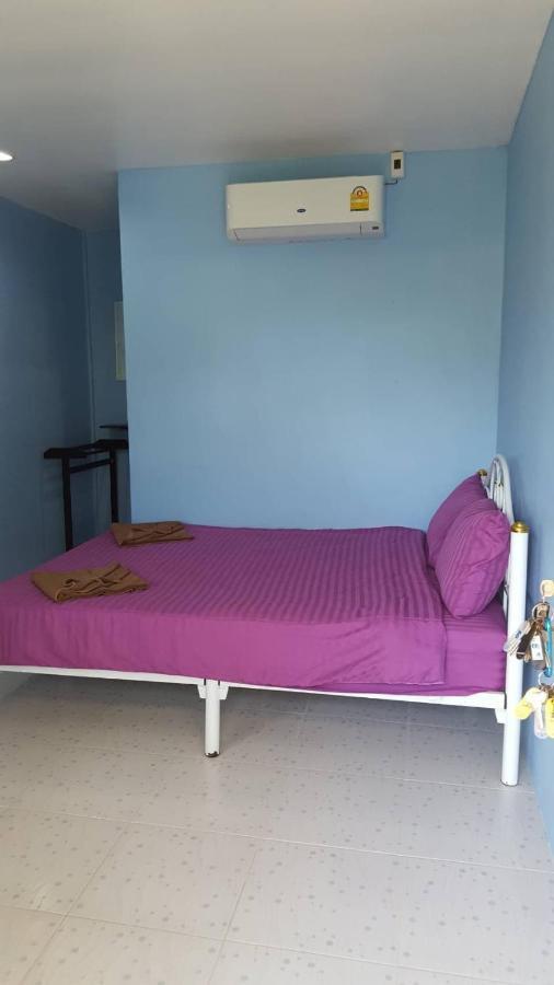 Hostel Apache Top Hill Ko Phi Phi Zewnętrze zdjęcie