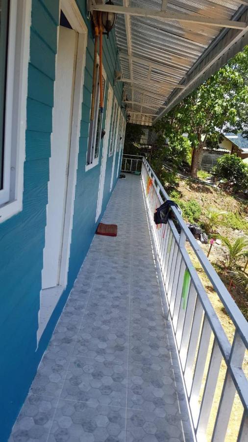 Hostel Apache Top Hill Ko Phi Phi Zewnętrze zdjęcie